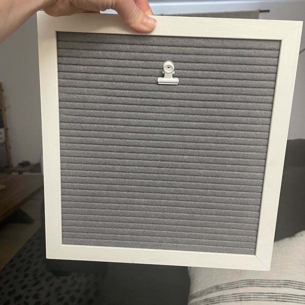 Like brand new felt board with clip